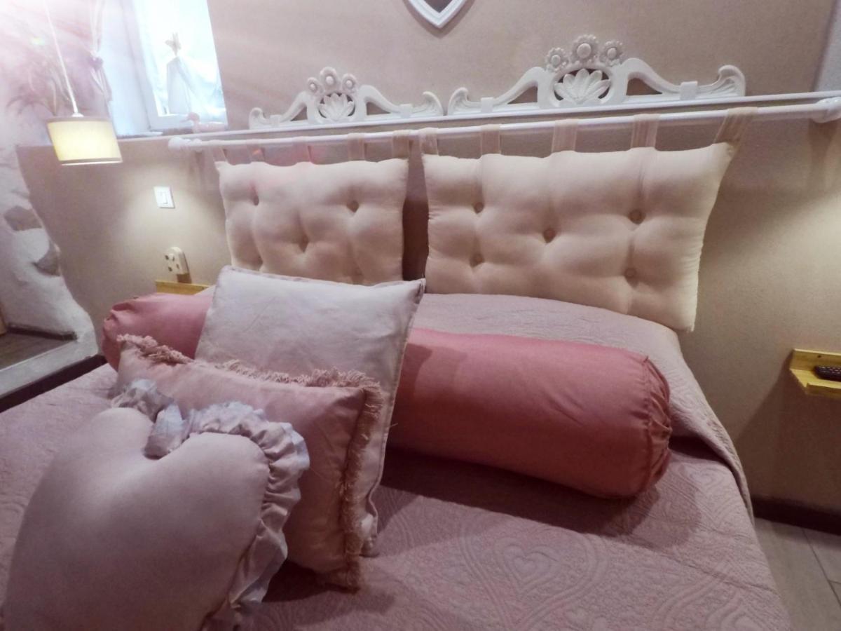 B&B La Casa Dei Cuori Millesimo Εξωτερικό φωτογραφία