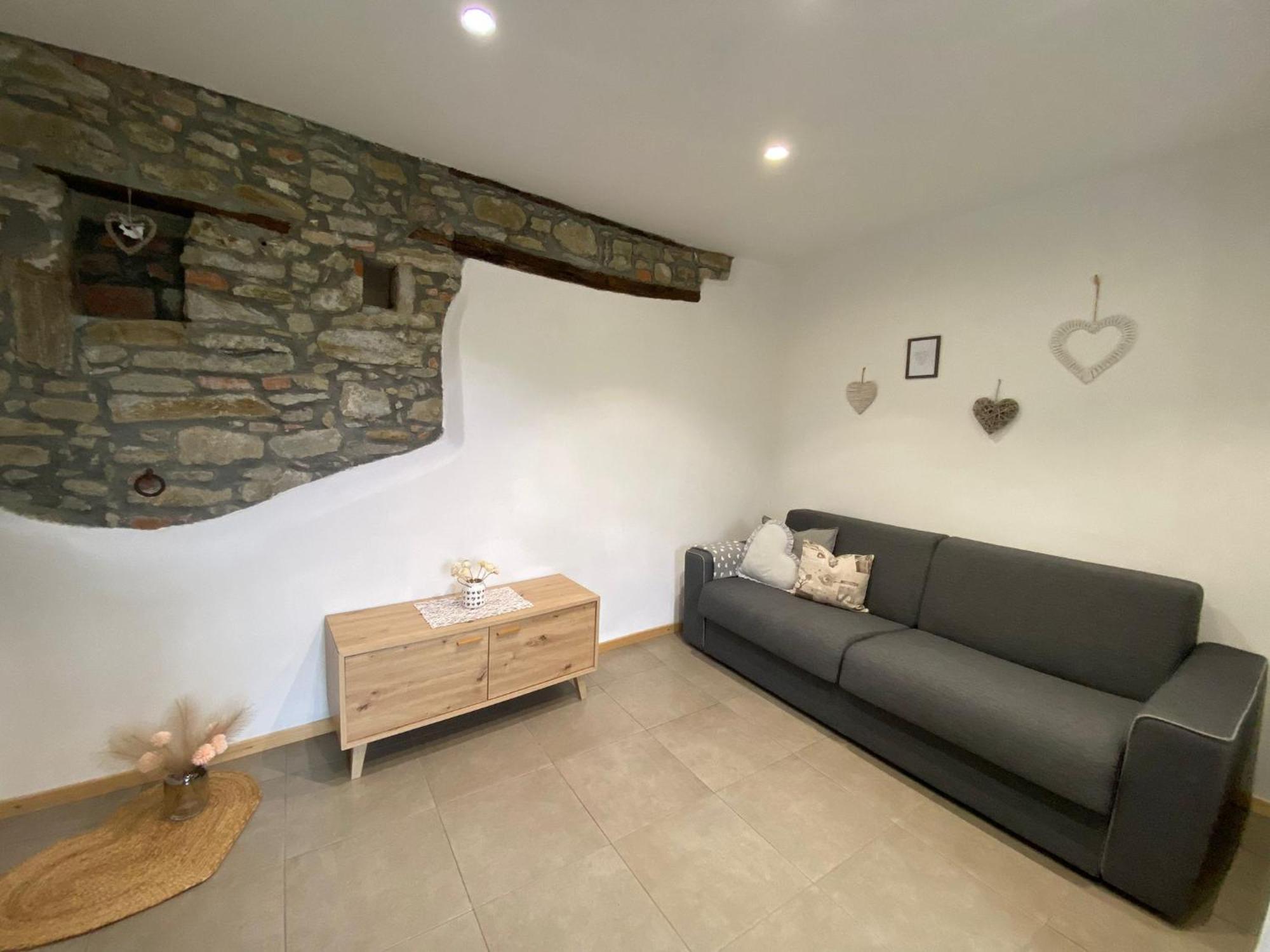 B&B La Casa Dei Cuori Millesimo Εξωτερικό φωτογραφία